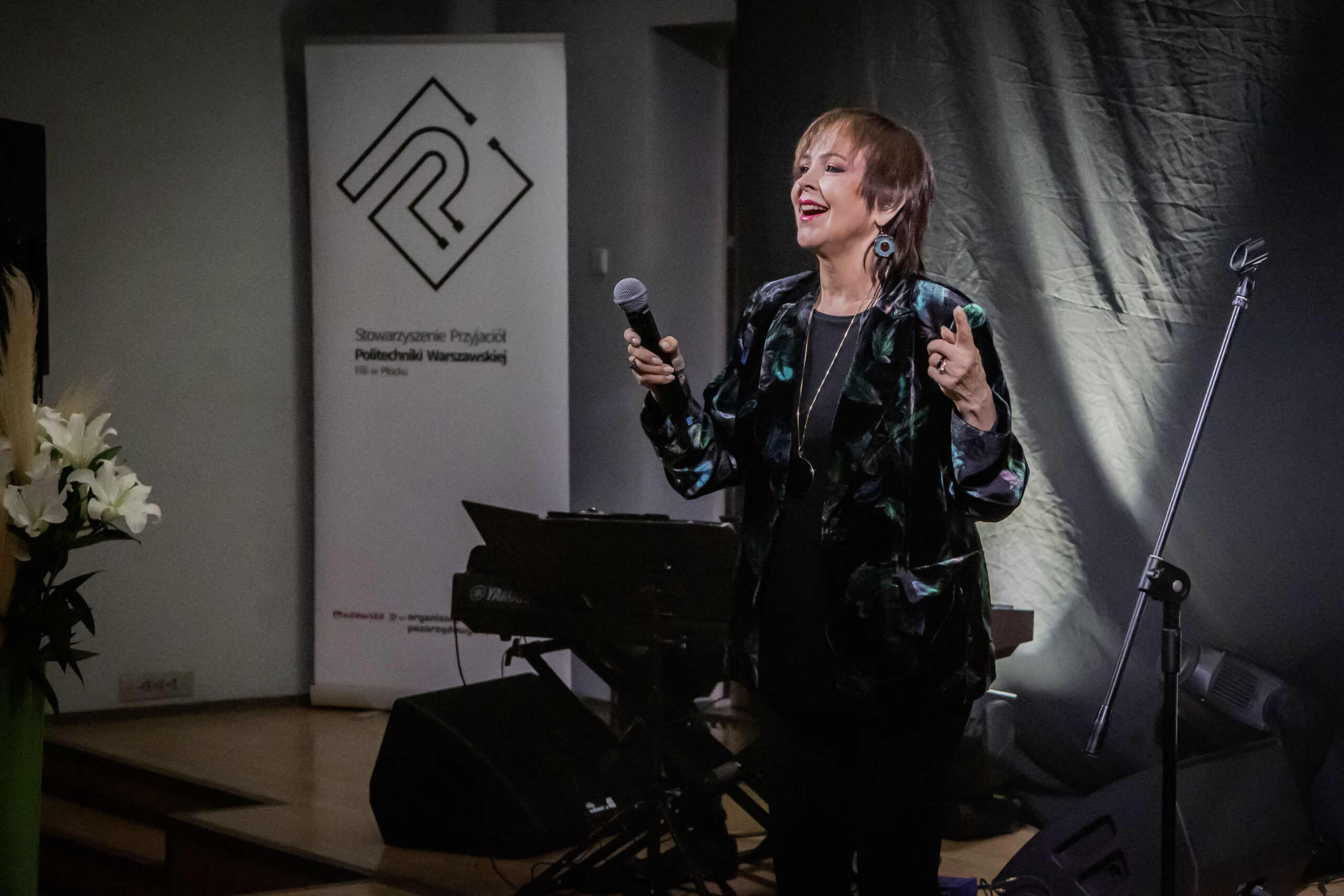 Aula Politechniki ożyła – Izabela Trojanowska i jej „Nuty codzienności”